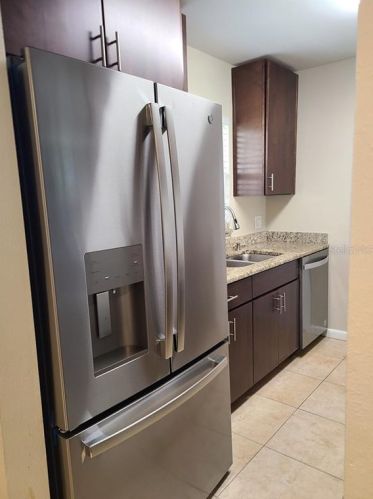 5229 Bayshore Blvd, Tampa FL  33611-4182 exterior