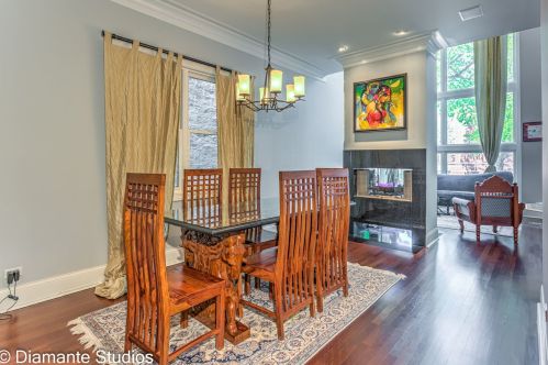 1523 School St, Chicago IL 60657-2121 exterior