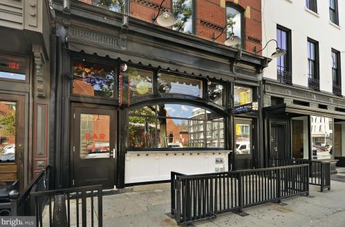 7 Logan Cir, Washington DC  20005-3735 exterior