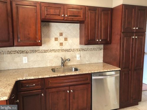 57 Hillman Ave, Trenton NJ 08638-2827 exterior