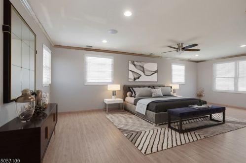 153 Robbins Ave, Berkeley Heights NJ 07922-1209 exterior