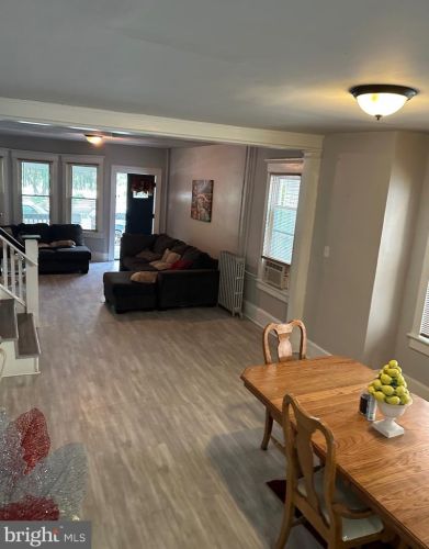 488 Riverside Ave, Trenton NJ  08618-5655 exterior