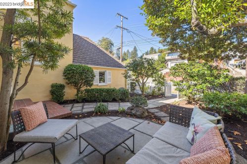 680 Grizzly Peak Blvd, Berkeley CA 94708-1741 exterior