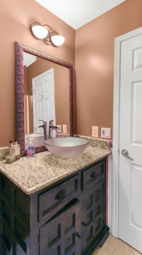 4552 Bayside Dr, Milton FL 32583-8436 exterior