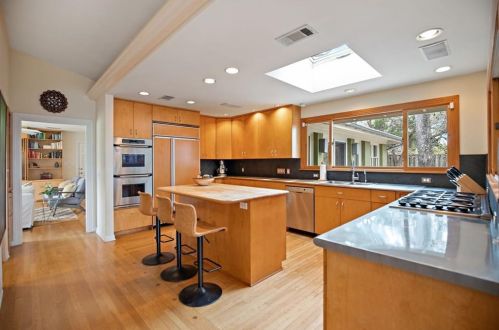 902 Bluebonnet Ln, Austin TX 78704-4025 exterior