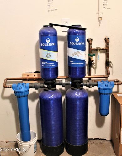 13046 37 Ave, Phoenix AZ 85053-7610 exterior