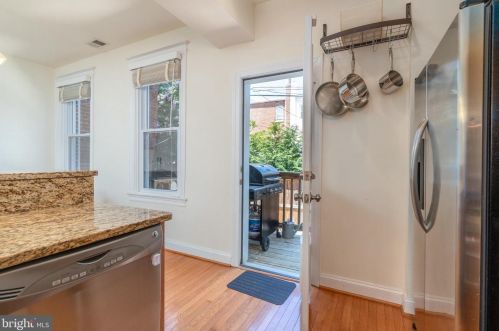 453 Lamont St, Washington DC 20010-2516 exterior