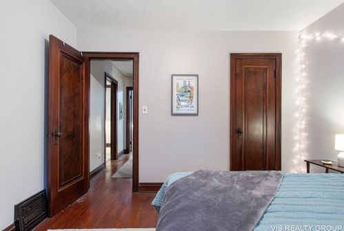 2256 Blodgett St, Meskegon MI  49441-1516 exterior