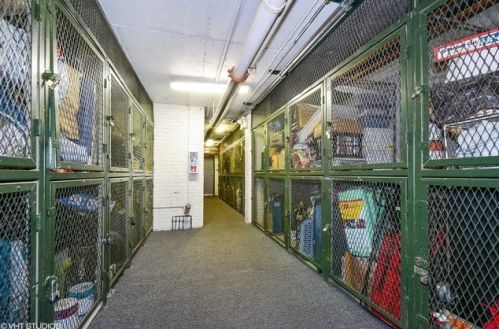 512 Barry Ave, Chicago IL  60657-5417 exterior