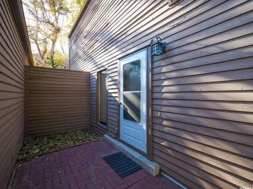 8188 Scandia Way, Sandy, UT 84093-6571