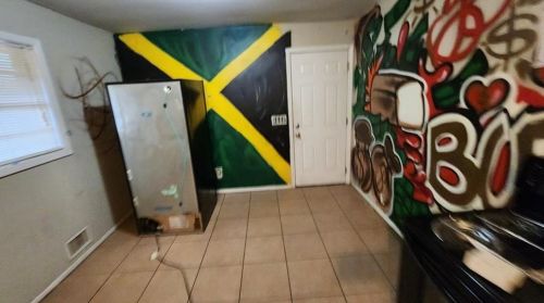 2953 Meadowview Dr, Atlanta GA  30316-4364 exterior