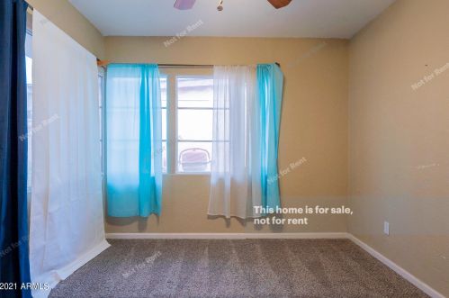 7006 14th Ave, Phoenix AZ  85021-8602 exterior