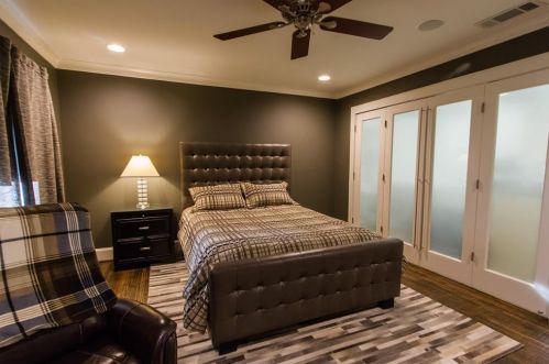 6469 Bordeaux Ave, Dallas TX 75209-5703 exterior