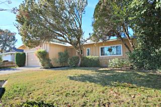 6032 14 St, Sacramento CA  95831-2203 exterior