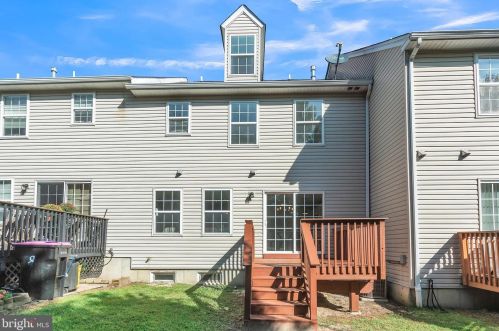 3 Trout Rd, Blenheim NJ 08012-4434 exterior