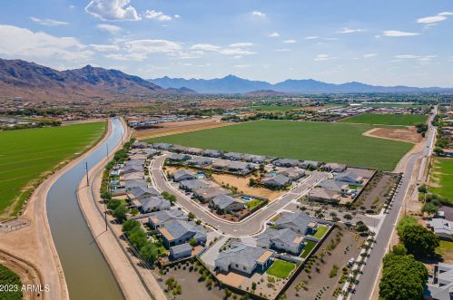 8603 16 Dr, Phoenix AZ 85041 exterior