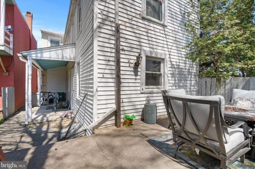 542 Orange St, Lancaster PA  17603-3669 exterior