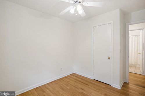 218 Forest Ave, Rockville MD 20850-1820 exterior