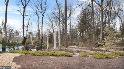 4512 Dolphin Ln, Alexandria VA 22309-3110 exterior