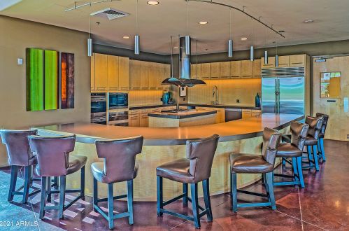 3753 Ember Glow Way, Phoenix AZ 85050-4928 exterior