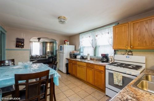 1539 Kolin Ave, Chicago IL  60651-1743 exterior