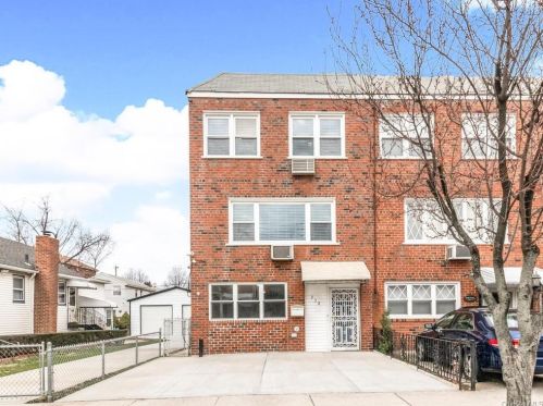 238 Buttrick Ave, Bronx, NY 10465-3109