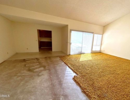 1960 Norma St, Oxnard CA 93036-2709 exterior