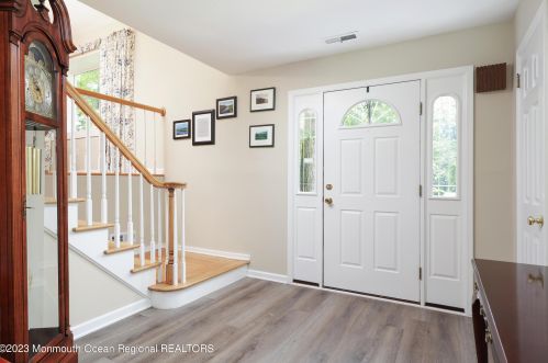 56 Normandy Ct, Middletown NJ 07748-3221 exterior