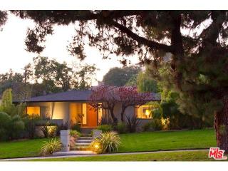 2409 Vermont Ave, Los Angeles CA  90027-1240 exterior