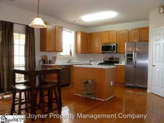 25 Birkhall Cir, Greenville SC  29605-5951 exterior