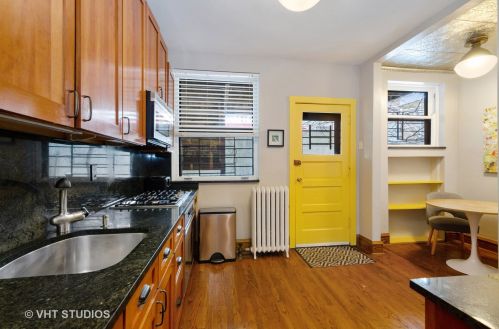 4176 Clarendon Ave, Chicago IL  60613-2227 exterior