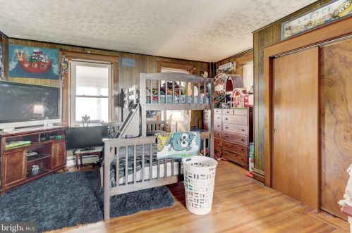 501 King St, Littlestown PA 17340-1612 exterior