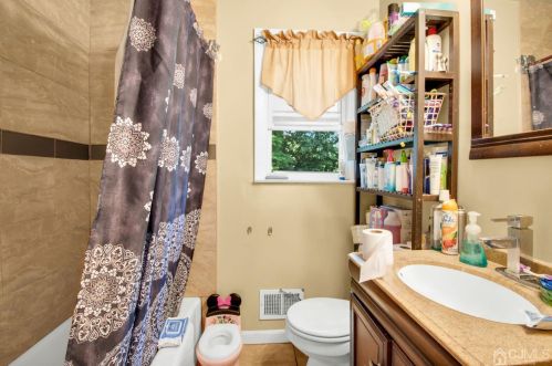 1342 3rd St, Plainfield NJ 07063-1214 exterior