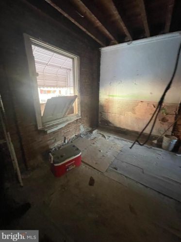 2316 17 St, Philadelphia PA 19132-4405 exterior