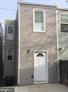 1319 W St, Washington DC  20020-5717 exterior