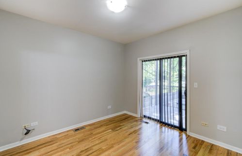 959 51 St, Chicago IL 60609-5124 exterior