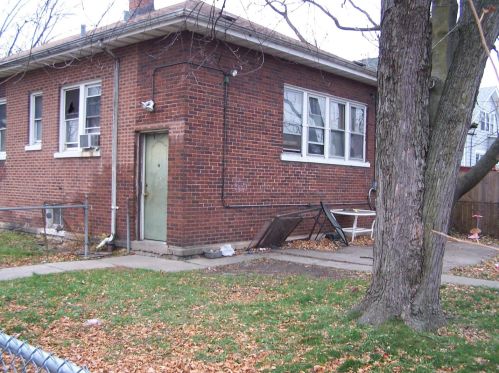 153 13th Ave, Broadview, IL 60153-1344