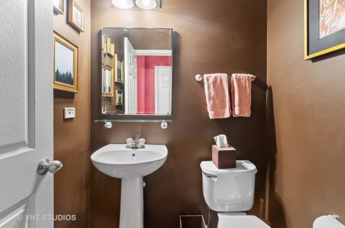 5333 Kildare Ave, Chicago IL 60652-3626 exterior