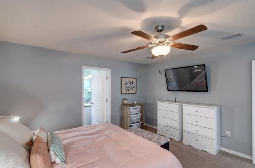 5849 Fairlands Rd, Milton FL 32583-1809 exterior