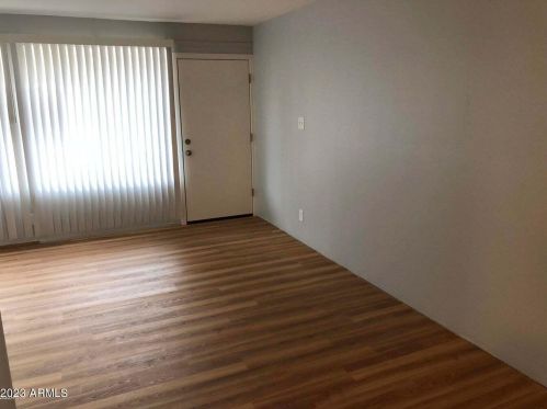 2020 Cactus Rd, Phoenix AZ  85029-5512 exterior