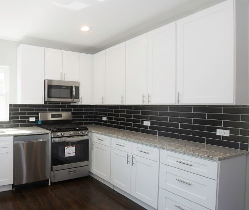 1821 11 Ave, Broadview IL 60153-3109 exterior