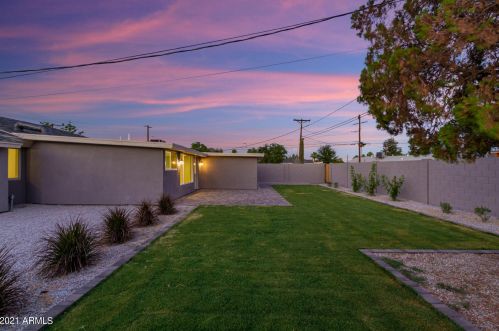 3041 Elm St, Phoenix AZ  85016-5036 exterior