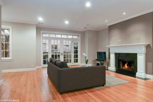 2050 Mohawk St, Chicago, IL 60614-4515