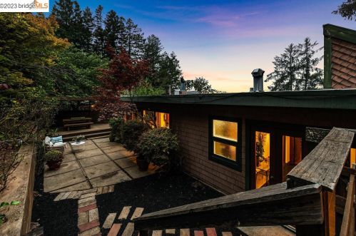 140 Avenida Dr, Berkeley CA 94708-2145 exterior