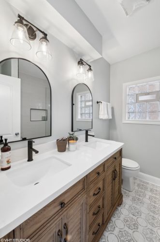 4839 Christiana Ave, Chicago IL 60625-5201 exterior