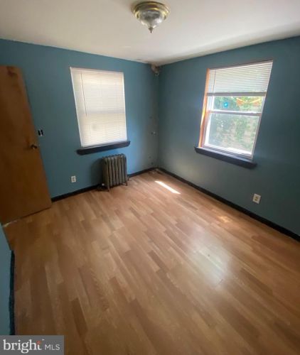 1239 2nd St, Philadelphia PA 19133-3303 exterior