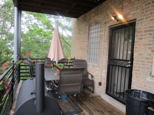 5025 Michigan Ave, Chicago IL  60615-2124 exterior