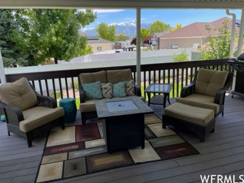 8915 4420, Taylorsville UT 84088-2655 exterior