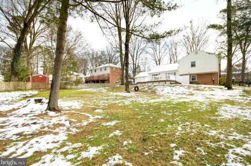 4721 Jasmine Dr, Rockville MD exterior