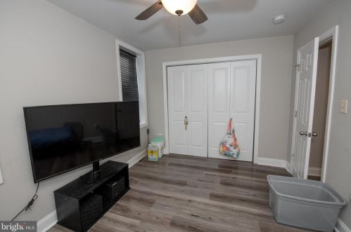 2220 63rd St, Philadelphia PA 19142-2303 exterior